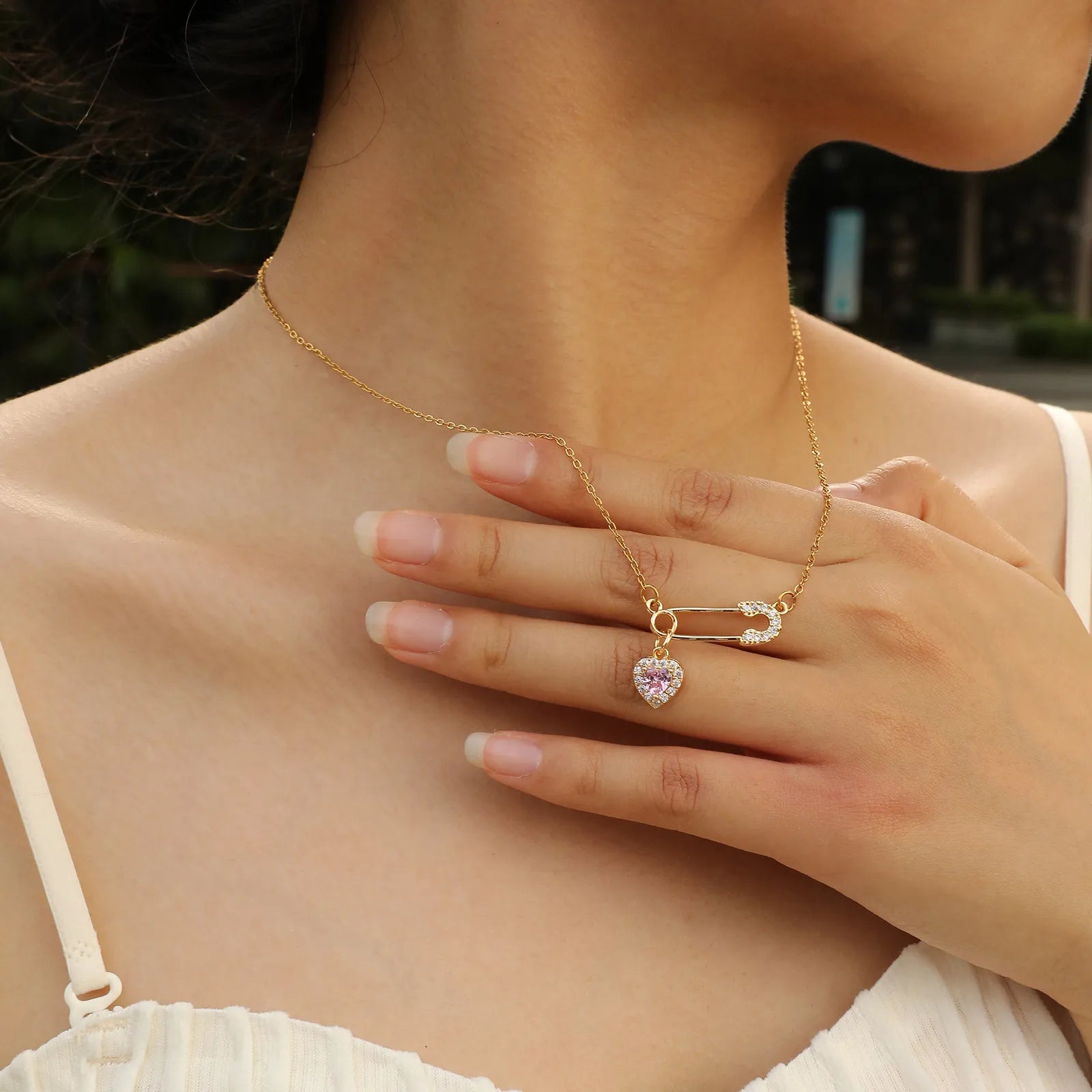 Vnox Dainty Stainless Steel Zircon Heart U-shape Necklace For Women,Creative Love Colored Stone Pendant,Aesthetic Jewelry Neck