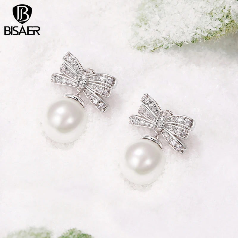 BISAER Boucles d'oreilles à tige en perles avec nœud papillon classique et élégantes, plaquées or blanc, pour femme, fête, fiançailles, bijoux tendance YIE247