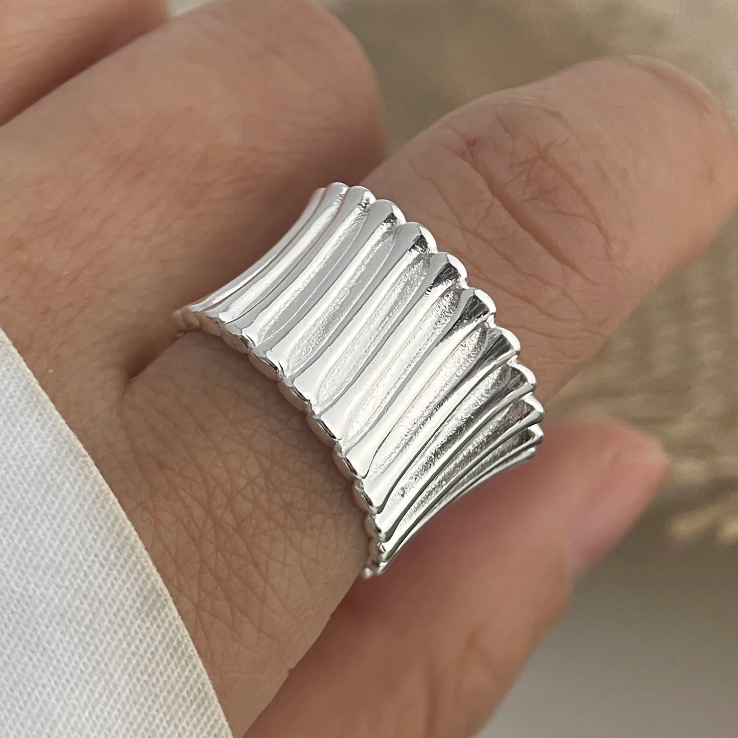 925 Sterling Silver Rings for Women Couple Minimalist Handmade Simple Round Line Ring Party Jewelry Gift Prevent Allergy