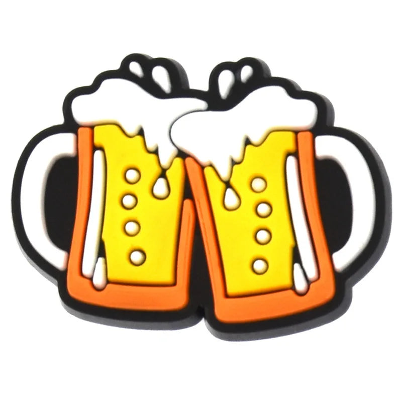 1 pièce de breloques en PVC pour chaussures Crocs, motif poulet à la bière, accessoires de bricolage, badge unisexe, boucle pour sandales, décoration pour jeans enfant.