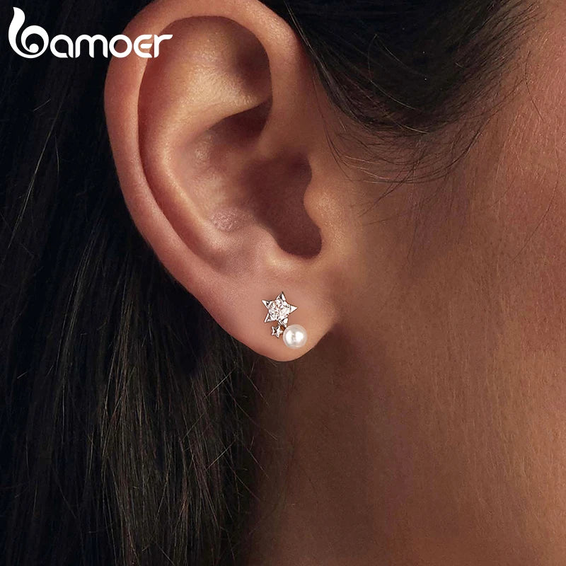 BAMOER Doppelstern-Moissanit-Ohrstecker, weißvergoldete Perlenohrringe, runde Labor-Diamanten für Damen, elegantes und süßes Geschenk