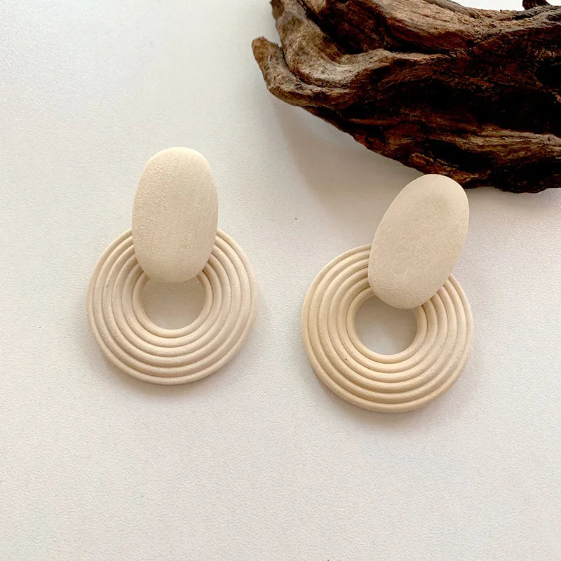 AENSOA Handmade Hollow Round Wooden Drop Earrings for Women Ethnic Brown Color Geometric Pendientes Earrings Unique Jewelry 2022