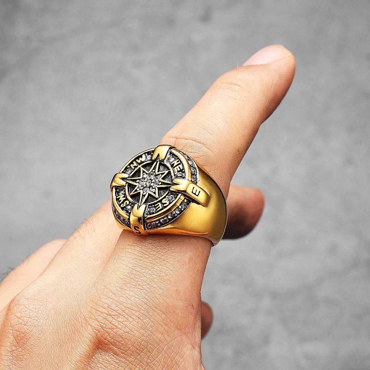 Luxury Nautical Compass Ring / Stainless Steel
