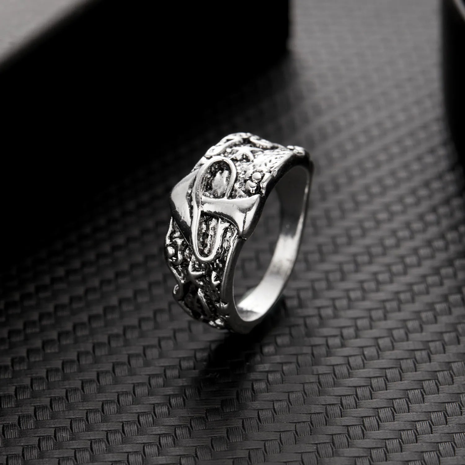 Titanium Steel Octopus Rings Gothic Deep Sea Monster Squid Finger Punk Tentacles Ring Adjustable Size Personality Jewelry Gift