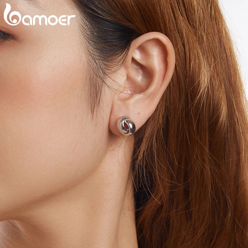 BAMOER Authentische 925 Sterling Silber glänzend gewebte Ohrringe, vergoldete Love Ohrstecker für Frauen BSE1115