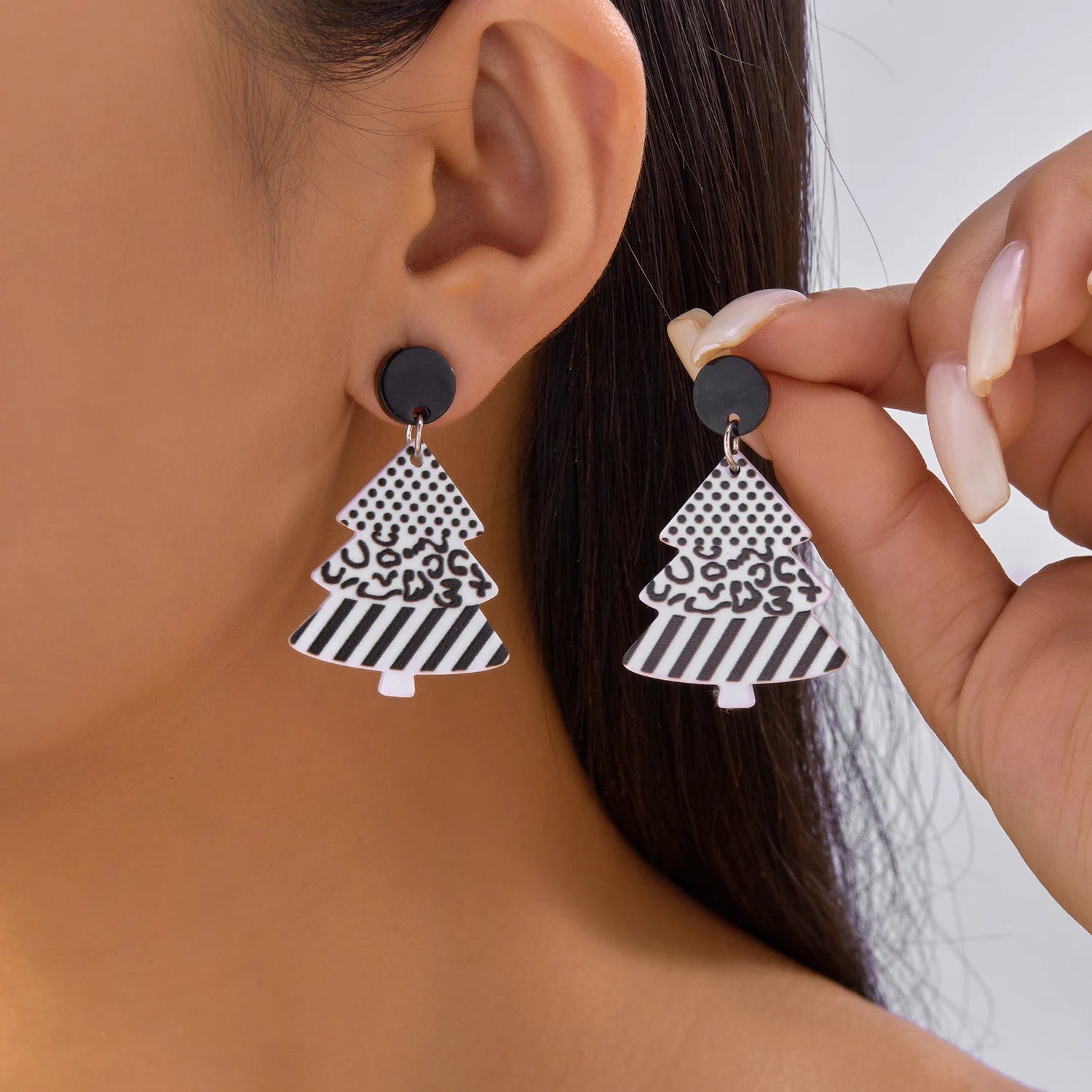 Trendy Colorful Christmas Tree Earrings For Women Rabbit Light Bulb Stripes Print Acrylic Dangle Earring New Year Party Jewelry