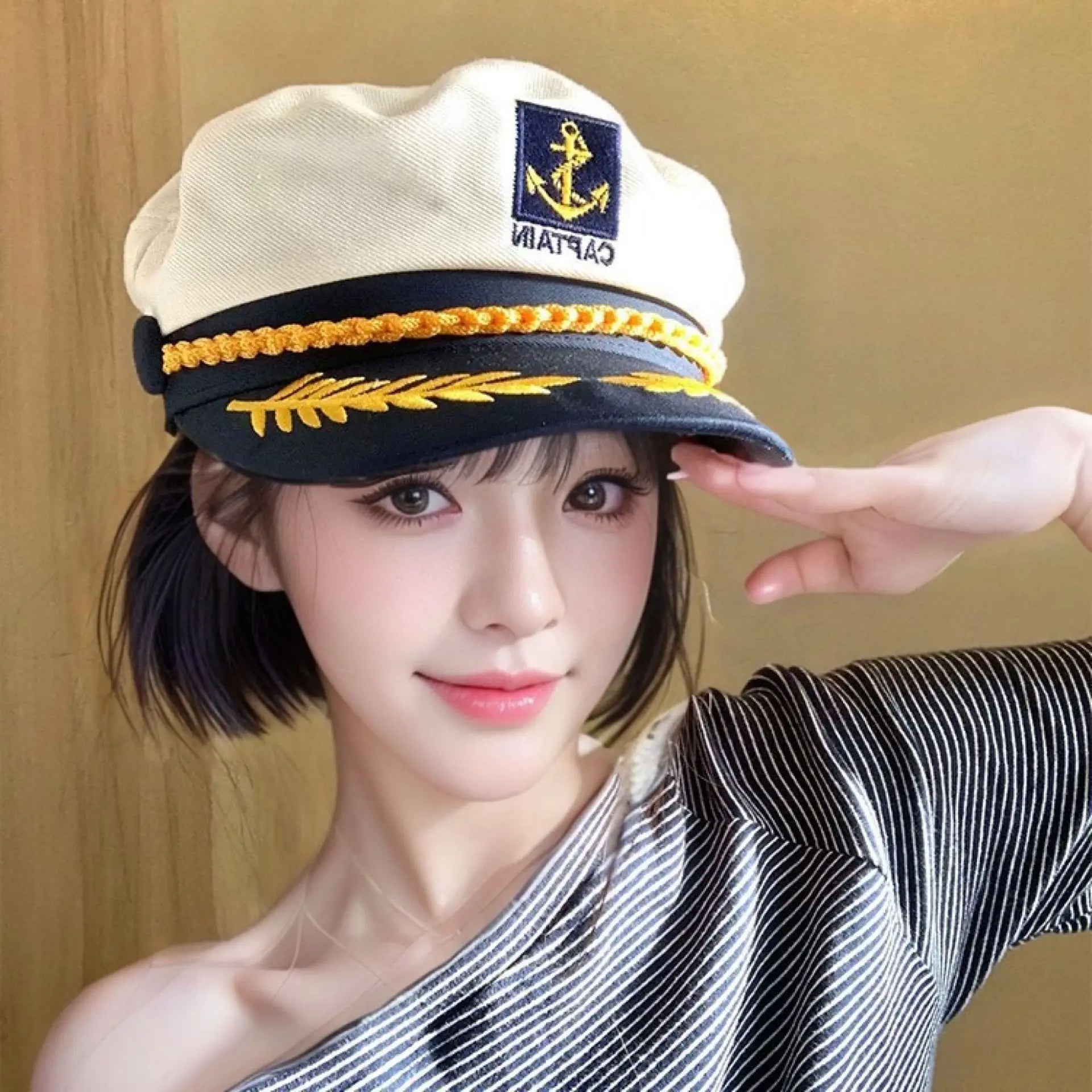 Women's Summer Sailor Hat - British Style Captain Flat Top Navy Cap, Retro Beret for Photos, Slimming Face Fashion
