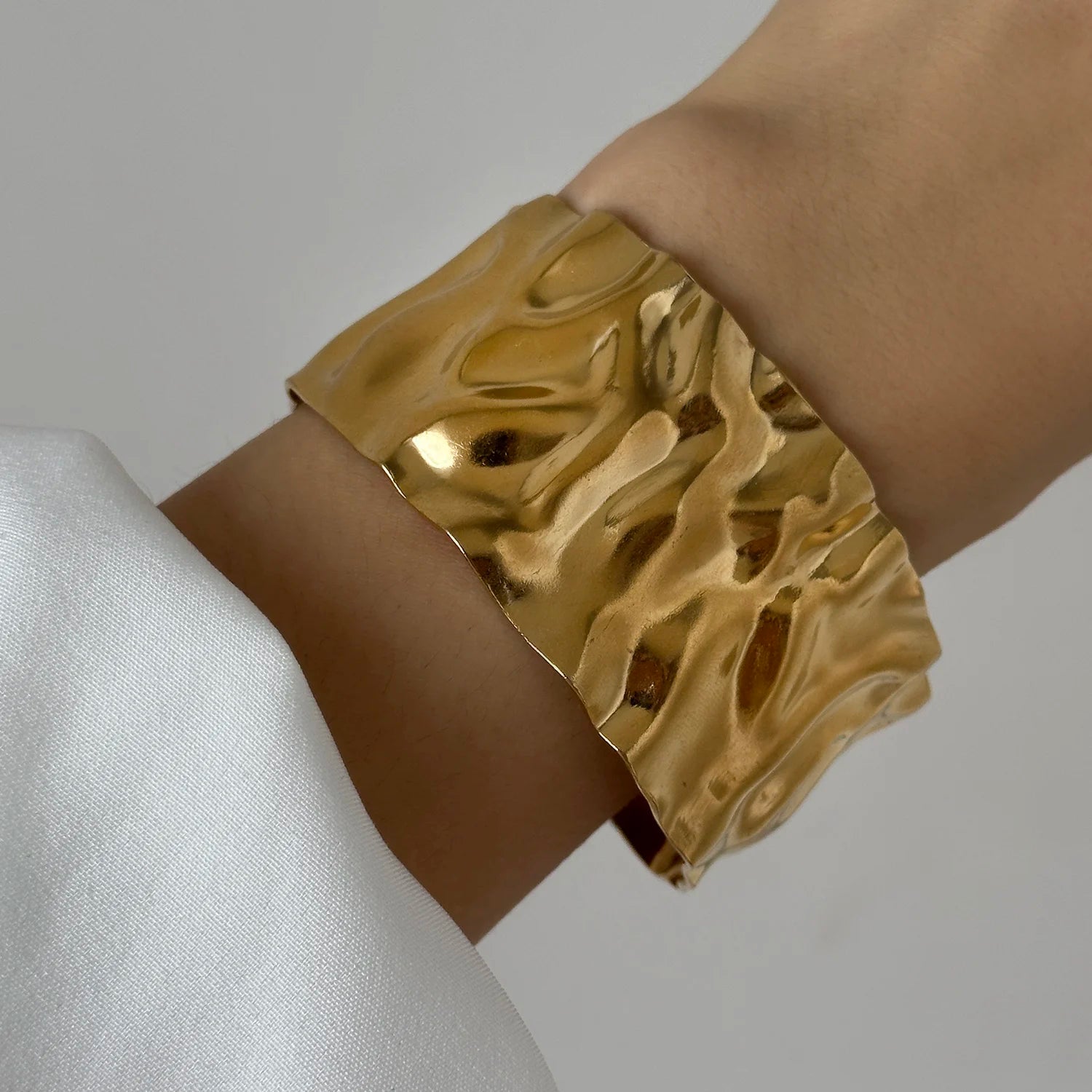 Stainless Steel Multilayer Wave Wide Bangles for Women Gold Color Metal Chunky Flower Cuff Bangle Bracelets Aesthetic Jewelry