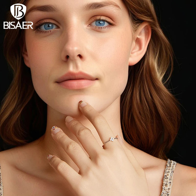 BISAER 925 Sterling Silver Moissanite Lucky Four-Leaf Clover Ring VVS1 EX Delicate Lab Diamond Forever Band Women Fine Jewelry