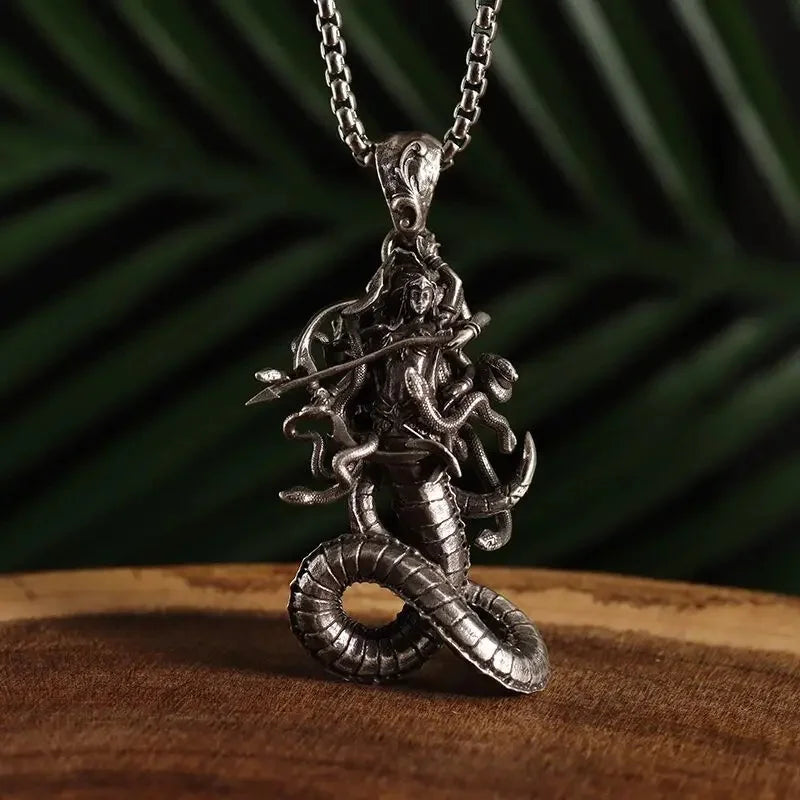 Heavy Industry Angel Pendant Necklace Unisex Fashion Vintage Beauty Mechanical Girl Skeleton Couple Match Sweater Chain