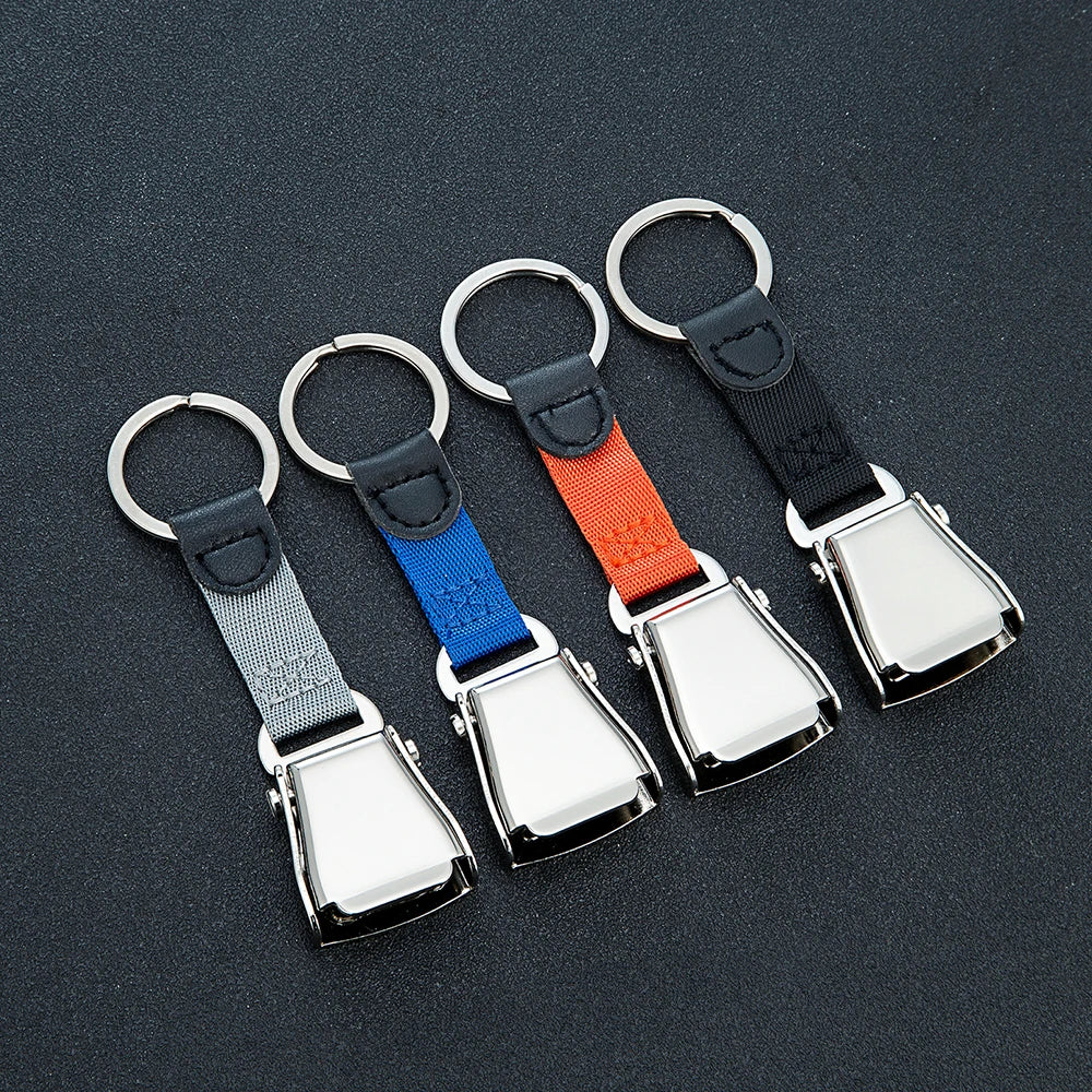 MKENDN Abnehmbarer Mini-Sicherheitsgurt-Schlüsselanhänger mit Flugzeugschnalle – ideal für Flugzeuge und Fluggesellschaften – kleines Geschenk für Luftfahrtbegeisterte