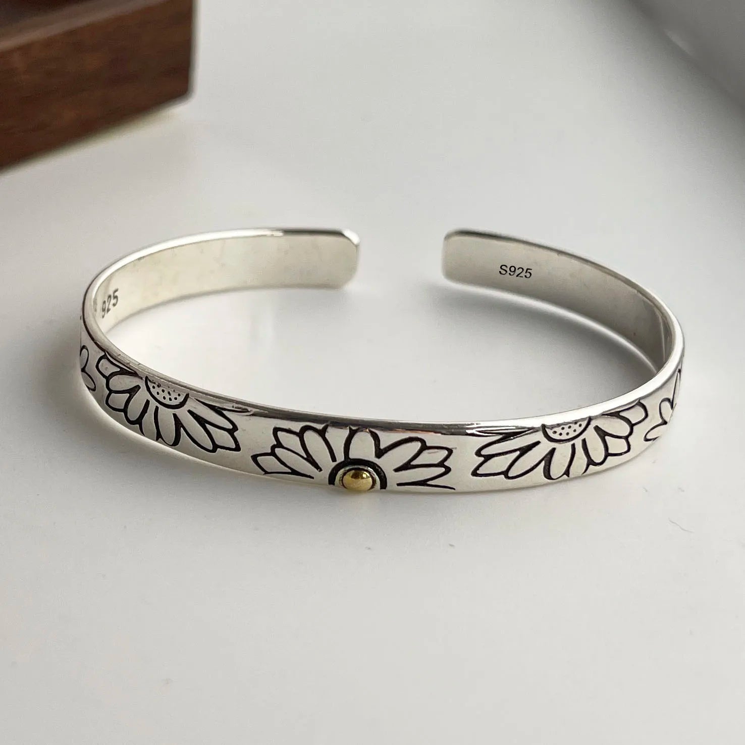 100% Solid 925 Sterling Silver Retro Bracelet for Women Men Vintage Handmade Flower Patern Bracelet Birthday Gift
