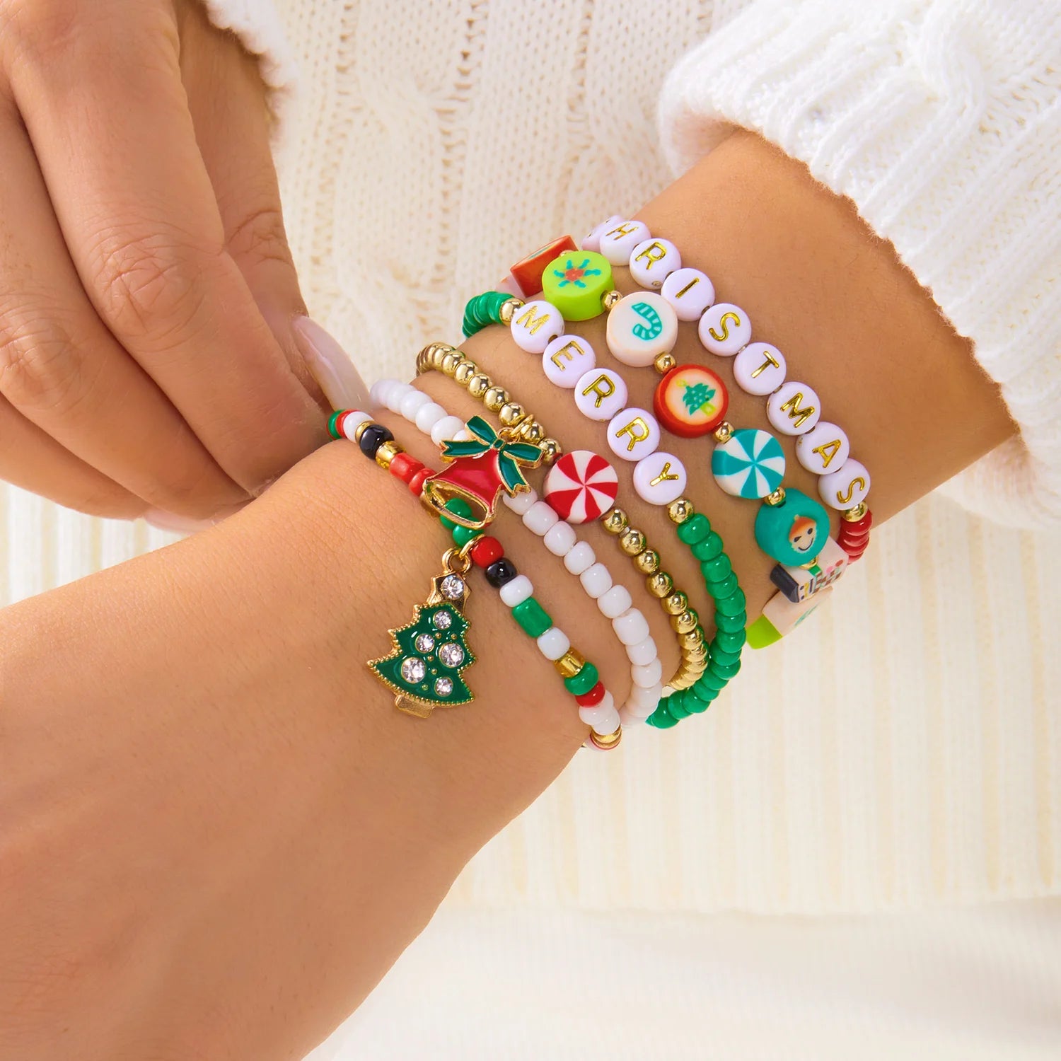 Christmas Series Bracelet Set For Women Santa Claus Snowman Xmas Tree Snowflake Crystal Beads Bracelets Party Charm Jewelry Gift