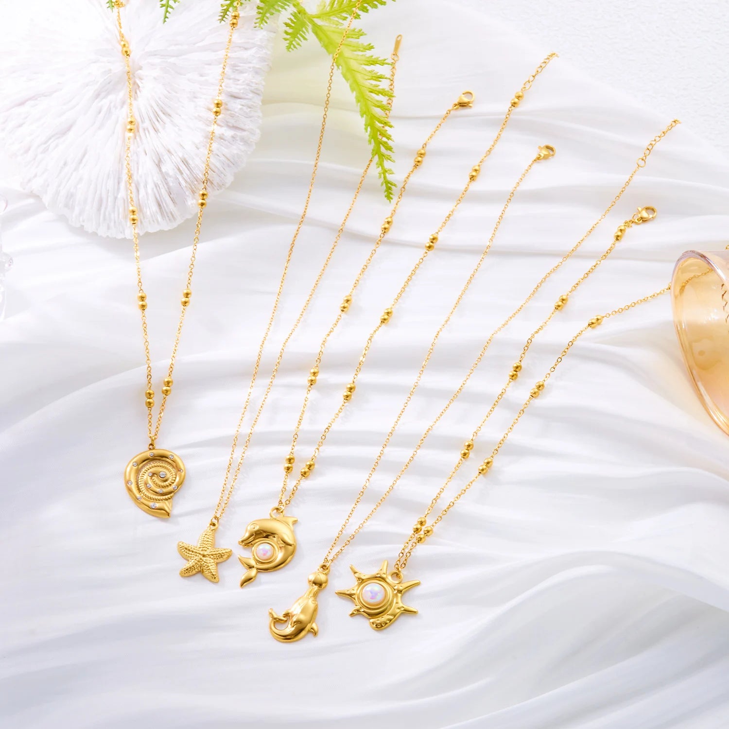 Stainless Steel Ocean Series Necklace for Women Gold Color Textured Starfish Conch Dolphin Pendant Choker Beach Party Jewelry