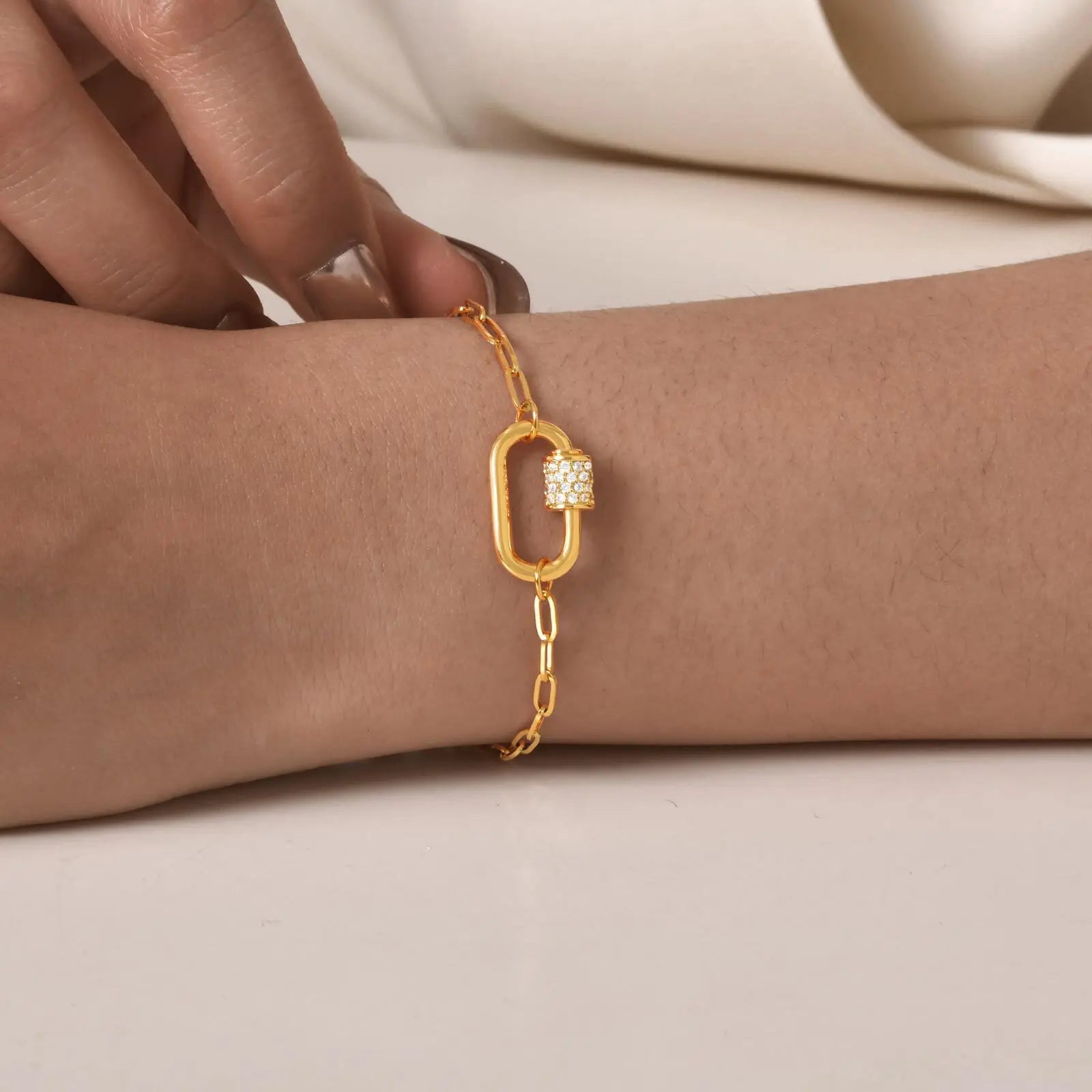 Vnox Stainless Steel Geometric Spiral Bracelets For Women Men Heart U-shaped Screw Lock Chain Bracelet Necklace Jewelry Gifts