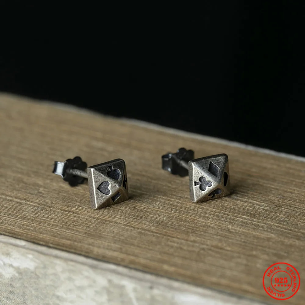 MKENDN 100% 925 Sterling Silber Pyramiden-Nieten-Poker-Ohrstecker Persönlichkeits-Minimalistischer Ohrschmuck Street Punk Gothic Stil