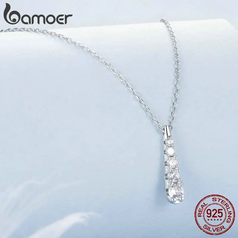 BAMOER 925 Sterling Silver Elegant Teardrop Necklace for Women, Gold Plated Dainty Pendant Jewelry Gifts for Birthday/Valentine