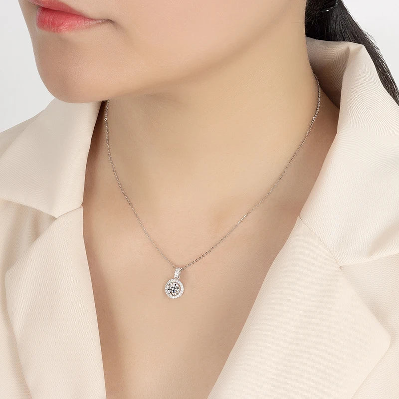 PERFANY 1-5CT Moissanite Necklace for Women S925 Pure Silver Round Laboratory Diamond Pendant Fashionable Wedding Luxury Jewelry - Madeinsea©