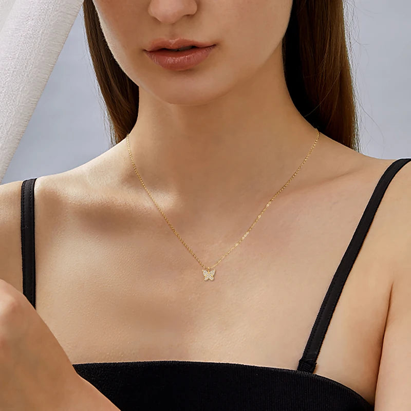 OXTAO 1.4mm Moissanite Butterfly Pendant Necklace Female 925 Silver Clavicle Chain Necklace Exquisite Jewelry Gift GRA Certified