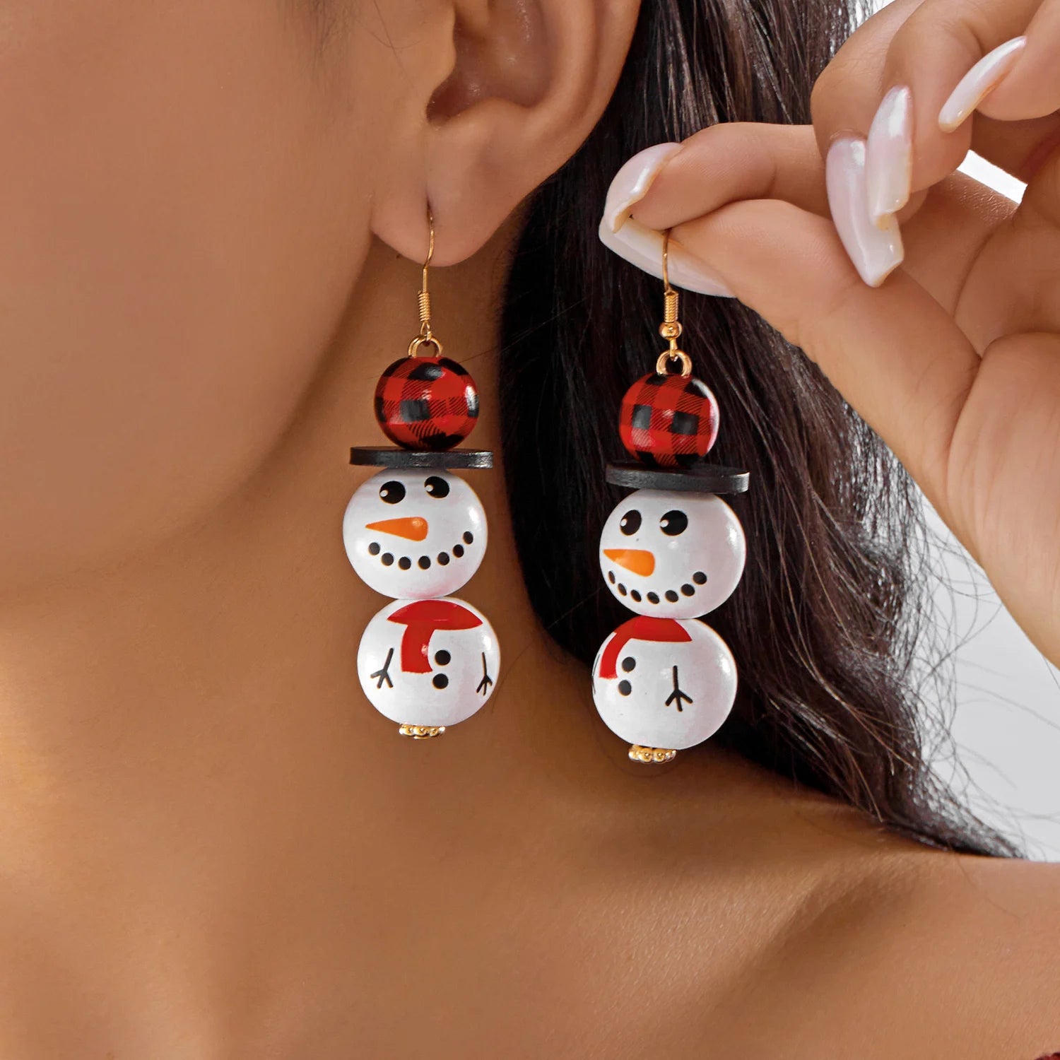 Cartoon Wooden Snowman Dangle Earrings For Women Wear A Hat Cute Santa Claus Wood Beads Earring Christmas Party New Year Gifts
