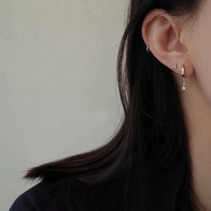 925 Sterling Silver Plating 14k Gold Mini Glossy Flower Stud Earrings for Women Cute Simple Exquisite Jewelry