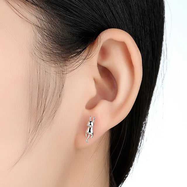 Ensemble de bijoux en argent sterling 925 (poinçon S925) : collier et boucles d'oreilles représentant un adorable chat. Cadeau idéal pour femme ou fille.