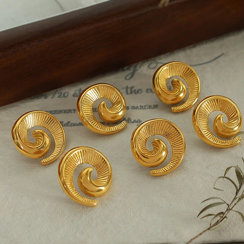 Stylish Stainless Steel 18K Gold Plated Conch Statement Studs for Women Texture Screw Earring Waterproof Jewelry Gift