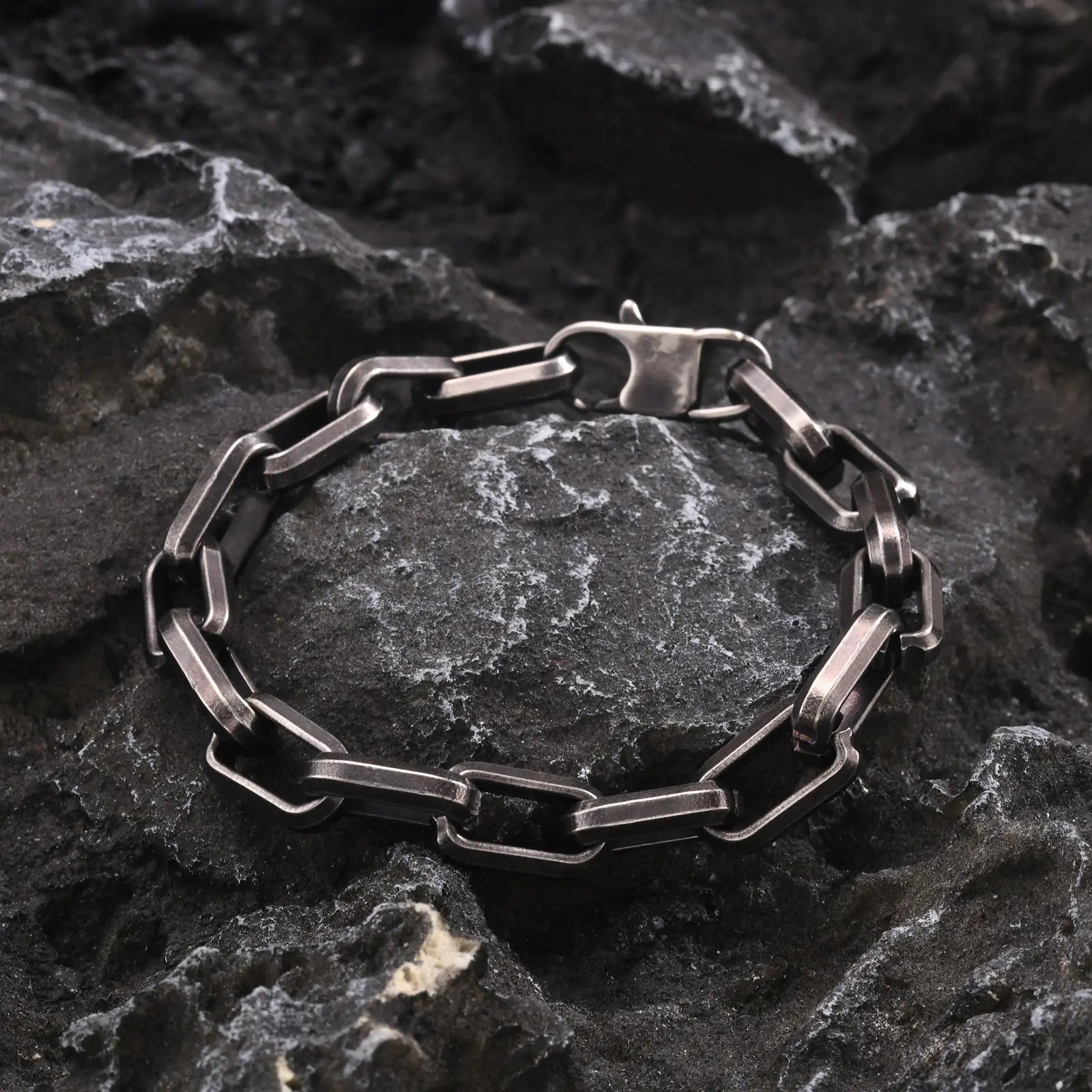 Vnox Punk Heavy Rectangular Link Chain Bracelets for Men Teens Boys, Vintage Oxidized Paperclip Chain Wristband, Chunky Jewelry - Madeinsea©