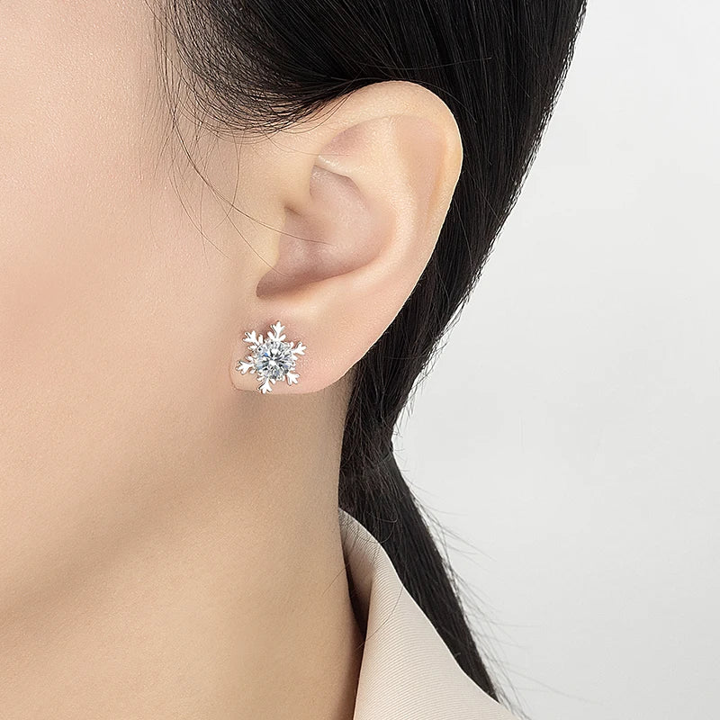 PERFANY 0.3-1CT Moissanite Stud Earrings Women S925 Pure Silver Snowflake Design Laboratory Diamond Elegant Fashion Jewelry - Madeinsea©