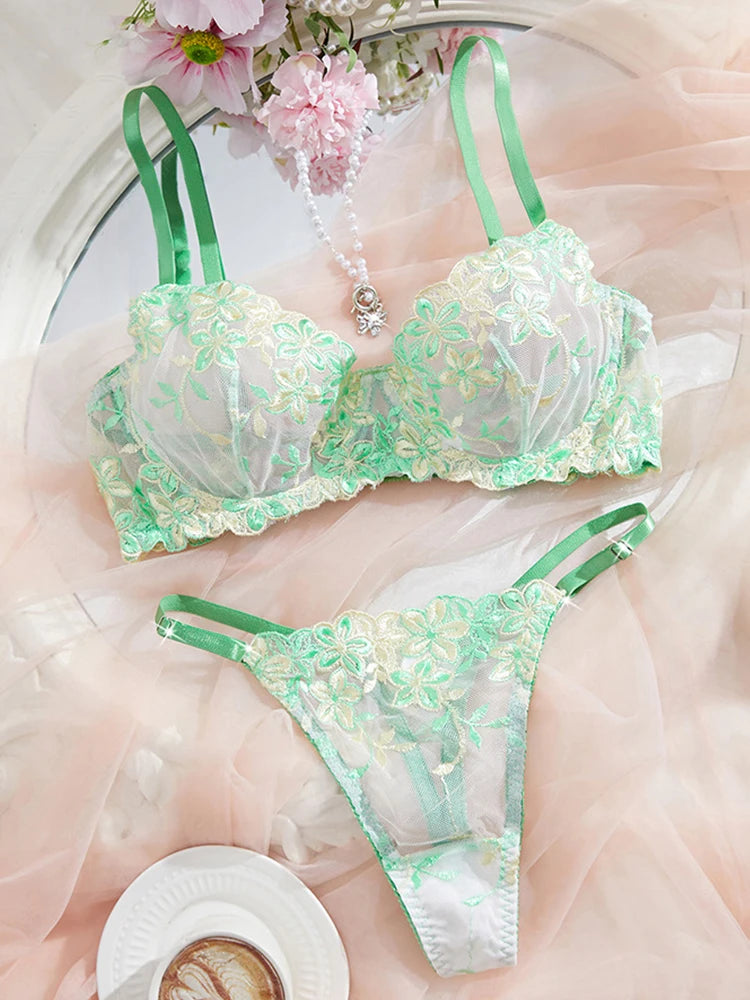 Sexy Female Lingerie Ultra Thin Bra Set Romantic Underwear Beautiful Embroidery Lace Lingerie Translucent Underwear Erotic Sets