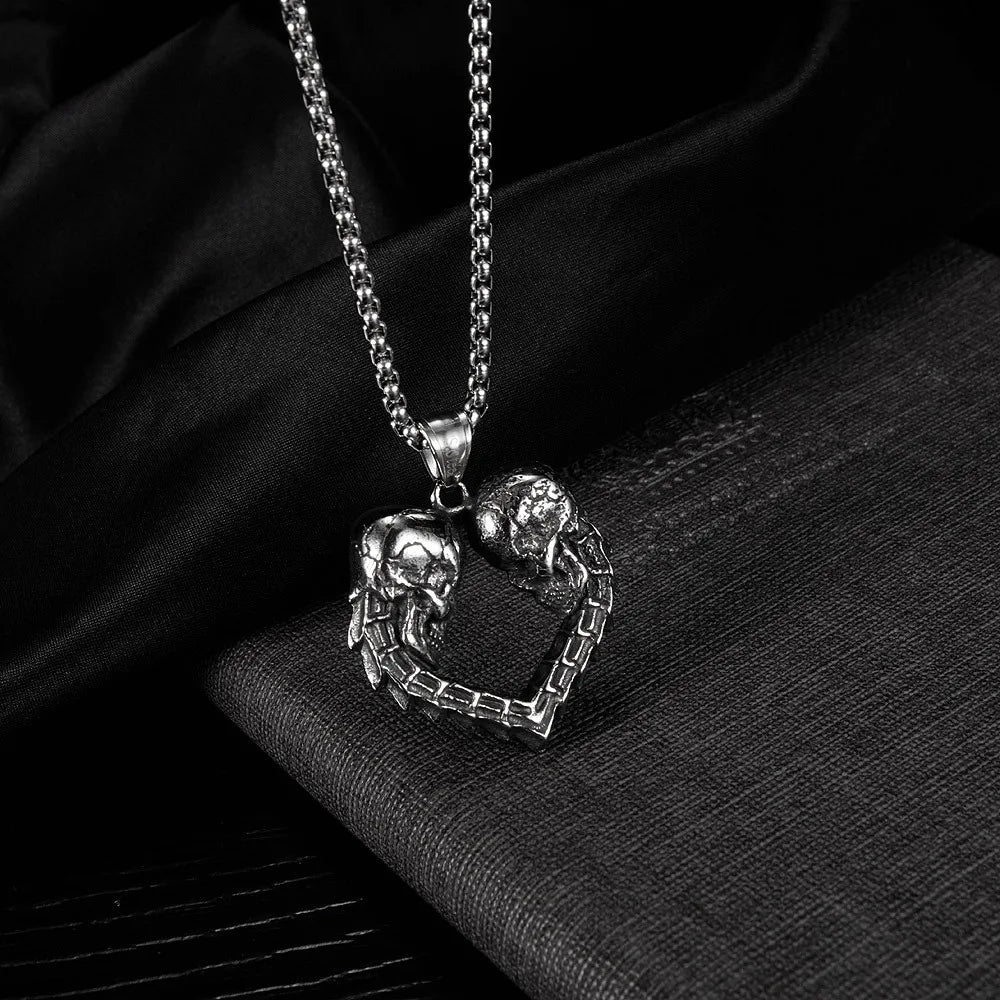 European And American Fashion Personality Creativity Double Skull Love Necklace Men's Street Hip-Hop Punk Retro Pendant Accessor