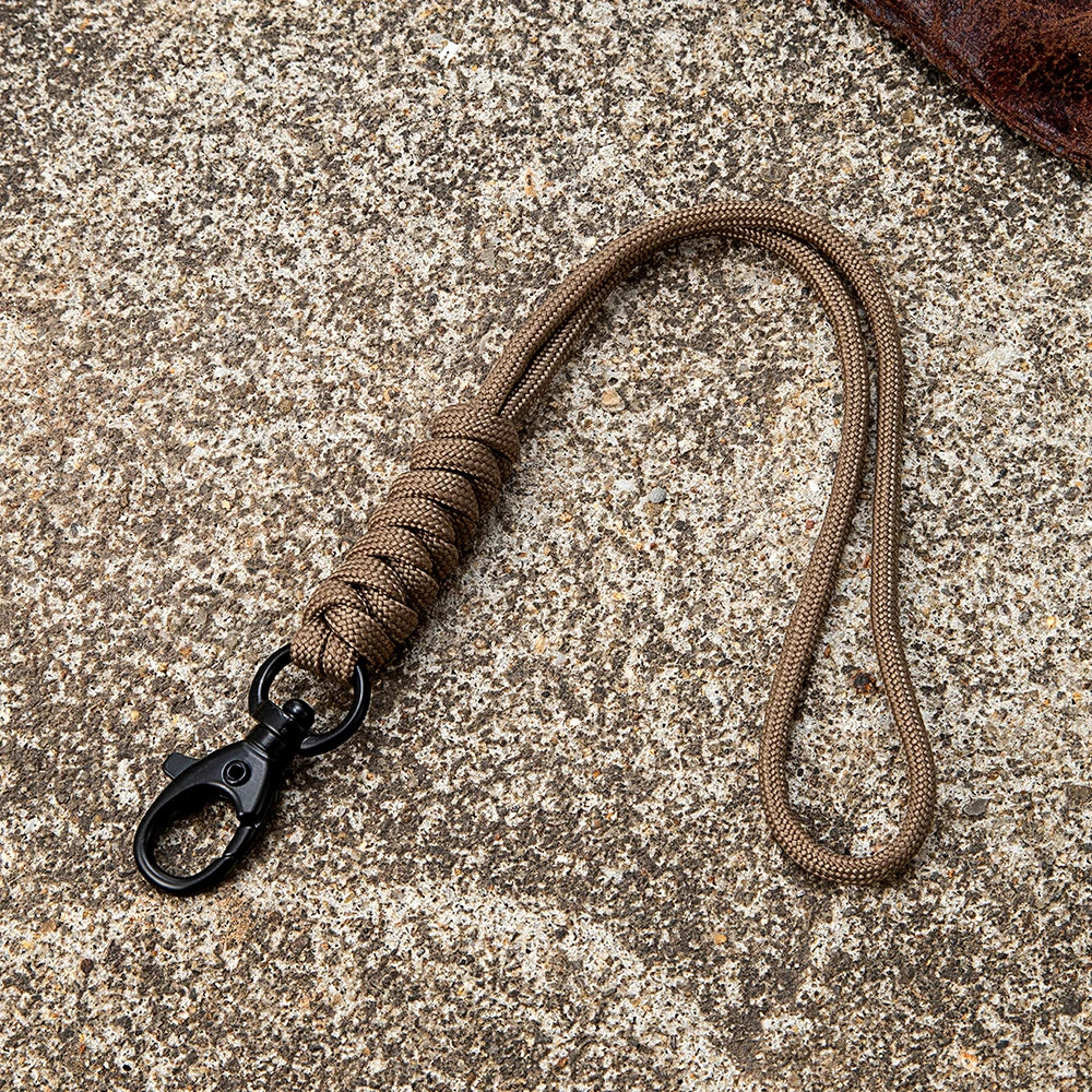MKENDN Outdoor Rock Climbing Keychain Handmade Braided Paracord Clip Buckle Keychains Tactical Survival Tool Carabiner Hook Cord