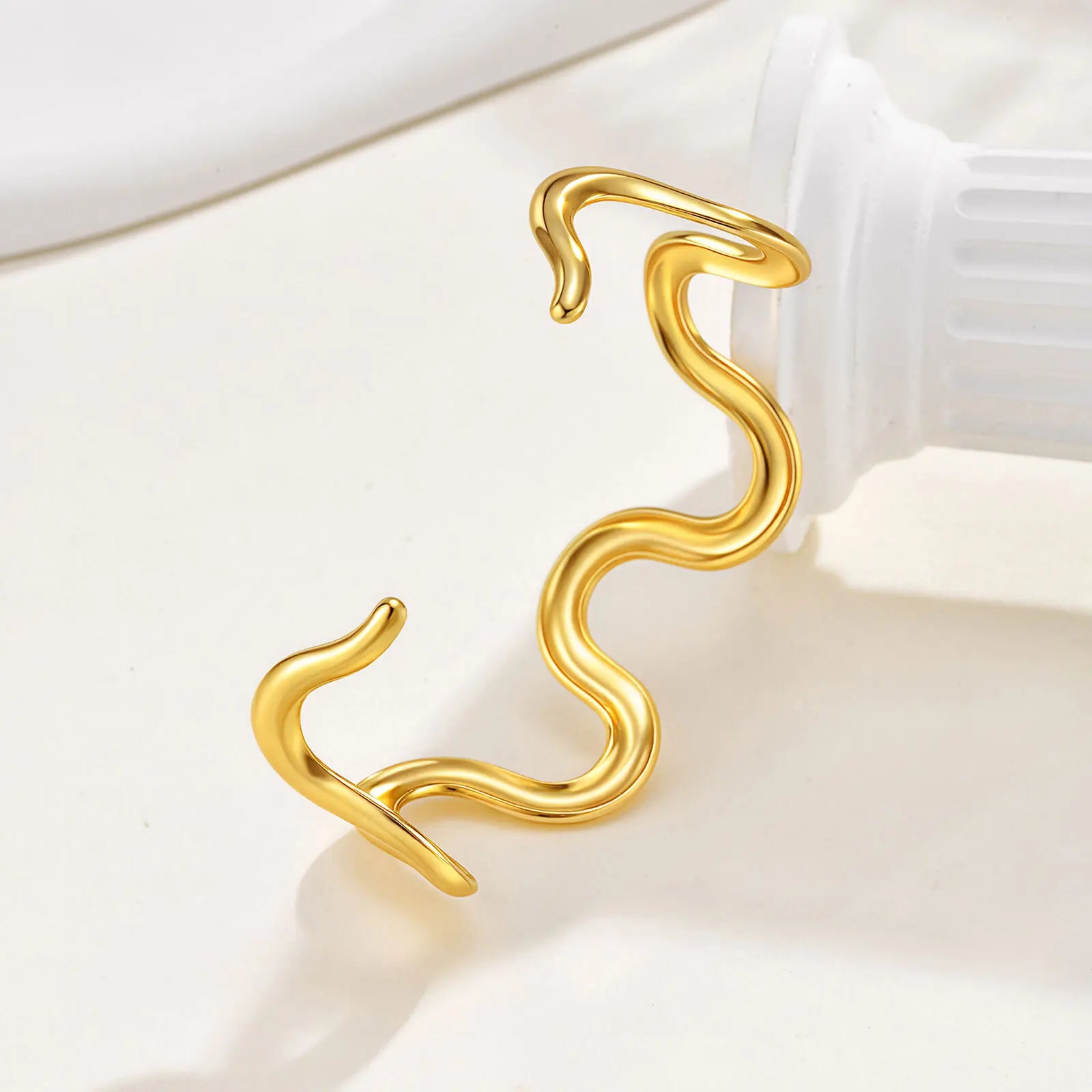 Bracelets Vnox en acier inoxydable à ouverture vague, joncs simples à lignes irrégulières plaqués or pour femmes, bijoux à charme géométrique, cadeaux