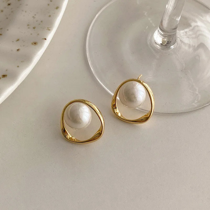 Imitation Pearl Earring for Women Gold Color Round Stud Earrings Christmas gift Irregular Design Unusual Earrings bijoux femme