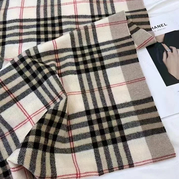 Unisex Commute Winter Scarf Warm Soft Thermal Neck Wrap for Men Women Daily Wear Cold-Resistant Scarf Decorate The Gift