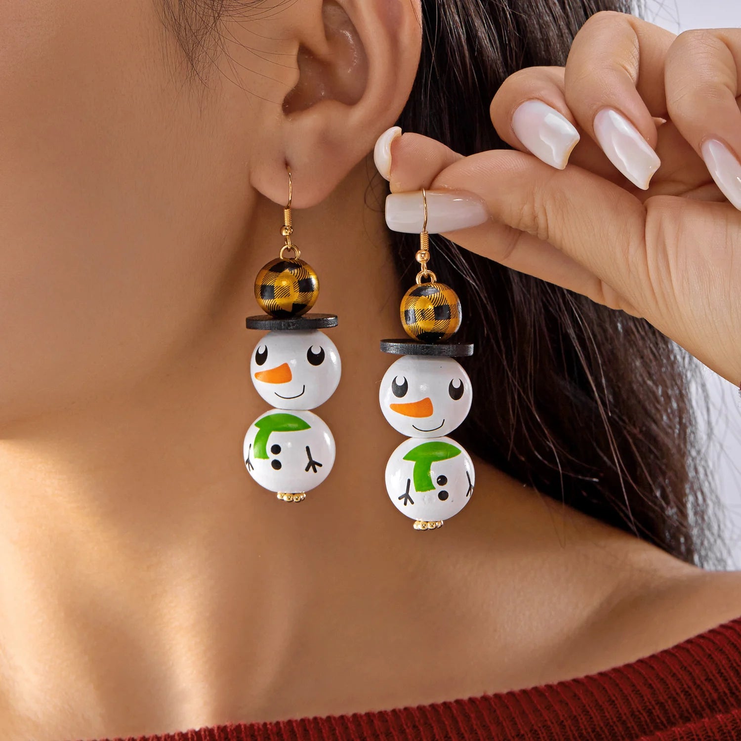 Cartoon Wooden Snowman Dangle Earrings For Women Wear A Hat Cute Santa Claus Wood Beads Earring Christmas Party New Year Gifts