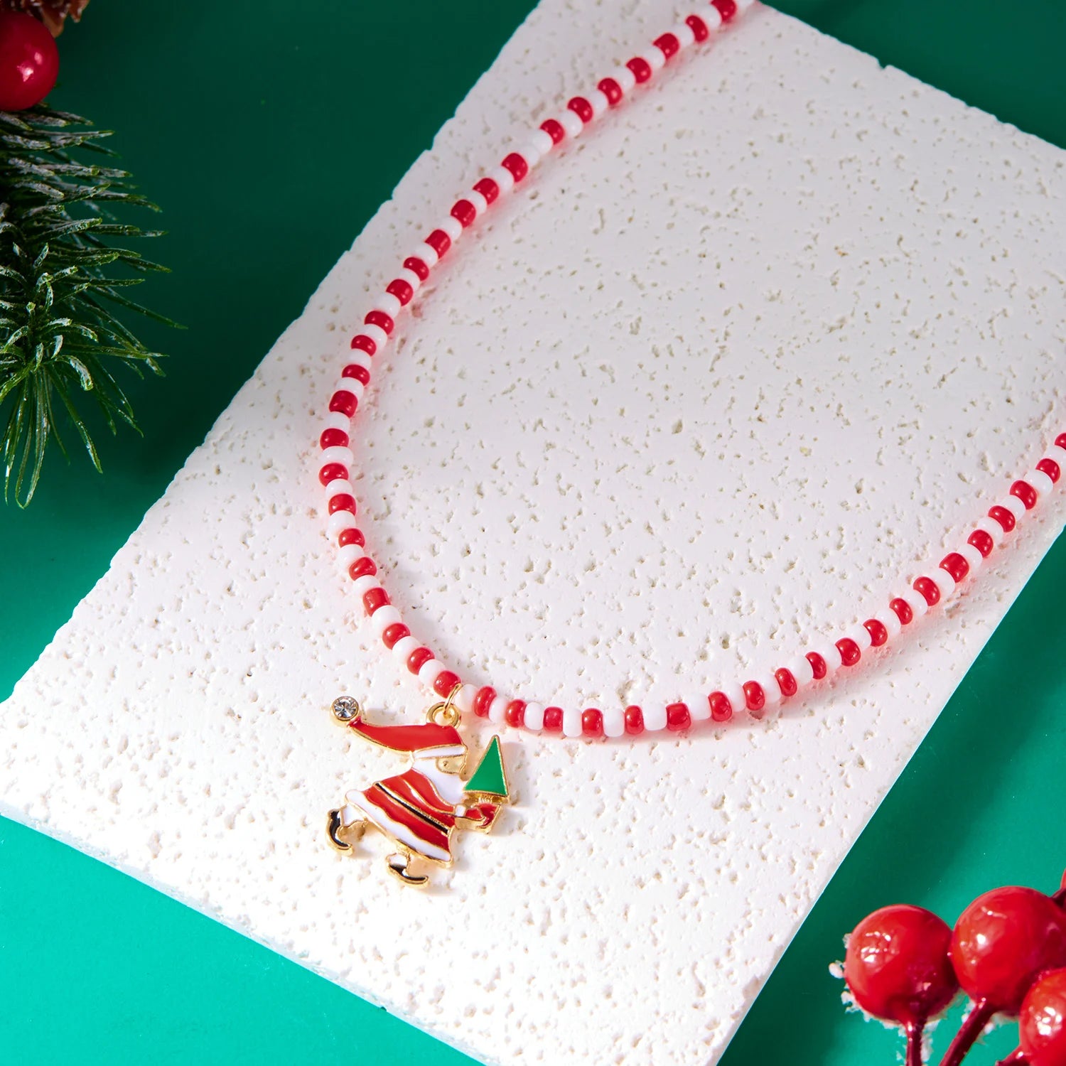 Weihnachtskette mit Reisperlen für Damen und Mädchen, Weihnachtsbaum, Schneemann, Weihnachtsmann, Schlüsselbein-Choker, Weihnachtsgeschenk