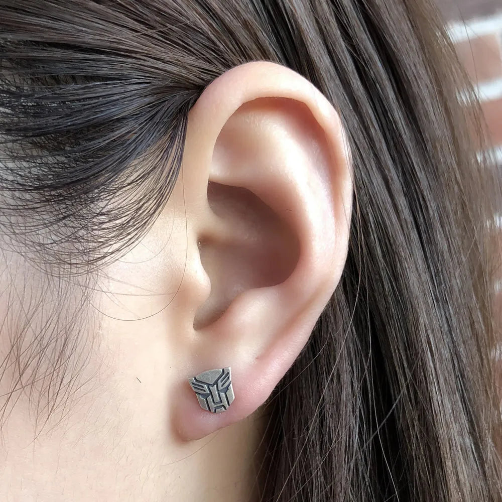 MKENDN Zarte Mini-Decepticons-Ohrstecker aus 925er Sterlingsilber im Vintage-Gothic-Stil – allergiefreier Qualitätsschmuck