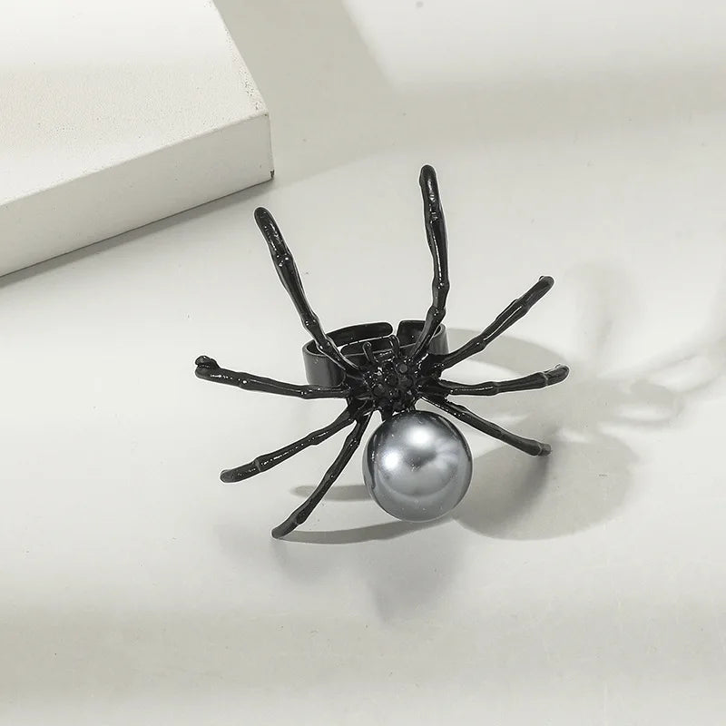 Halloween Exaggerated Spider Rings for Women Gothic Aesthetic Dark Animal Imitation Pearl Finger Ring Men Party Punk Jewelry