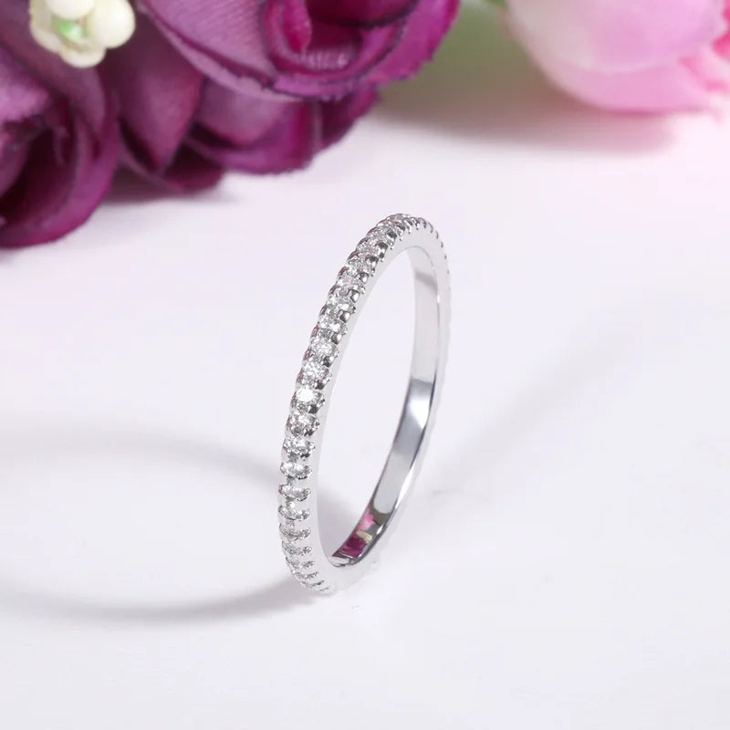 Buyee 925 Sterling Silber Dünner Ring Finger Licht Voll Weiß Zirkon Ring für Frau Klassische Mode Party Edlen Schmuck Kreis