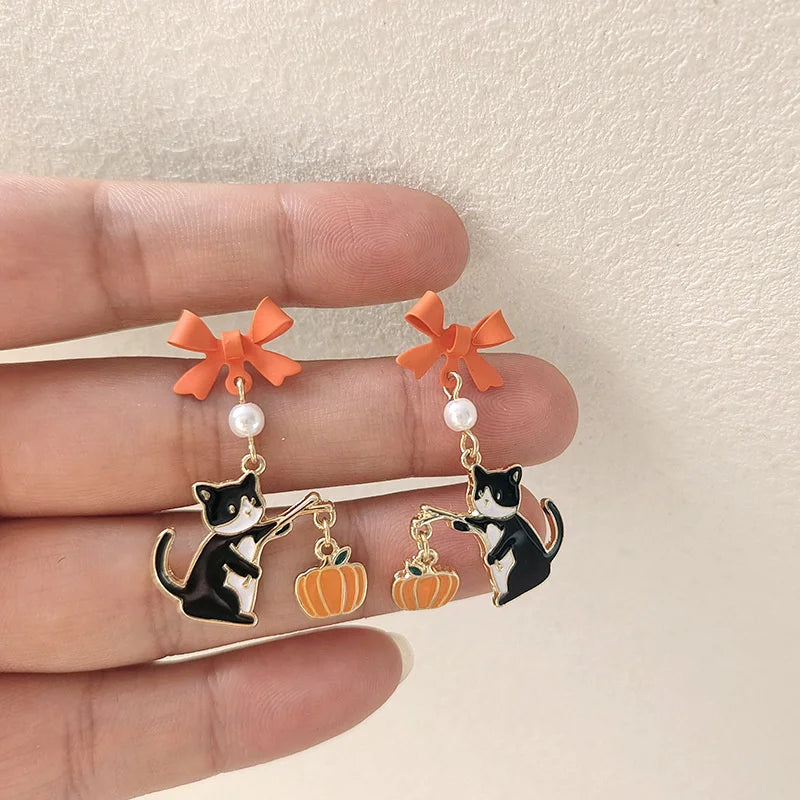 Cute Cartoon Cat Pumpkin Earrings For Women Funny Black White Kitten Fishbone Bowknot Dangle Earring Girls Christmas Party Gifts