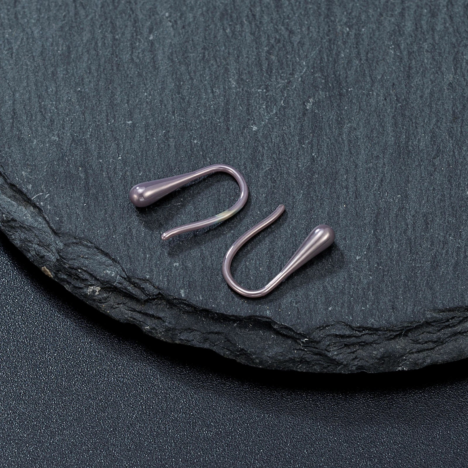 MKENDN Ohrringe aus farbiger Biokeramik in Tropfenform, U-förmig, schlicht und elegant, Retro-Schmuck, Geschenkidee für Partys und Geburtstage