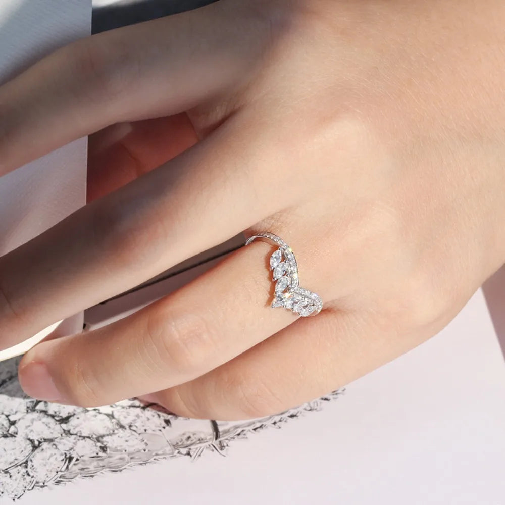 Trumium 18k White Gold Marquise Stackable Cubic Zirconia CZ V Shape Curved Engagement Rings Sparkling 925 Silver Wedding Band