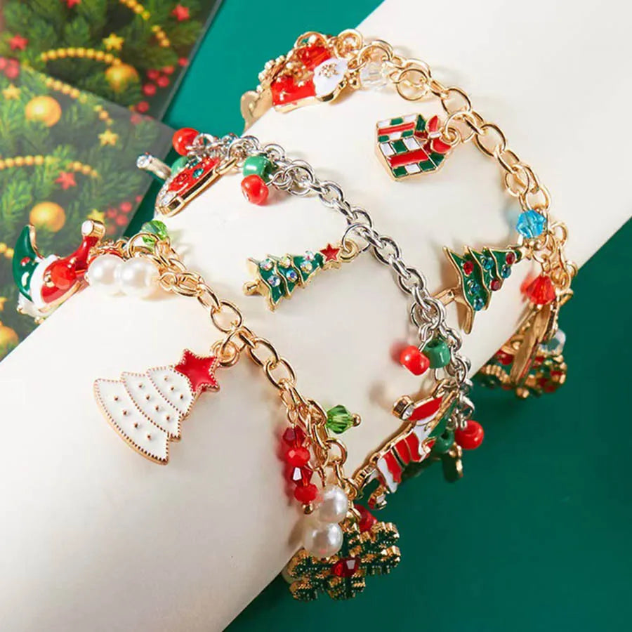 Fashion Christmas Series Bracelet Woman OT Buckle Tree Santa Metal Pendant Braslet Festival Female Jewelry Accessories Pulseira