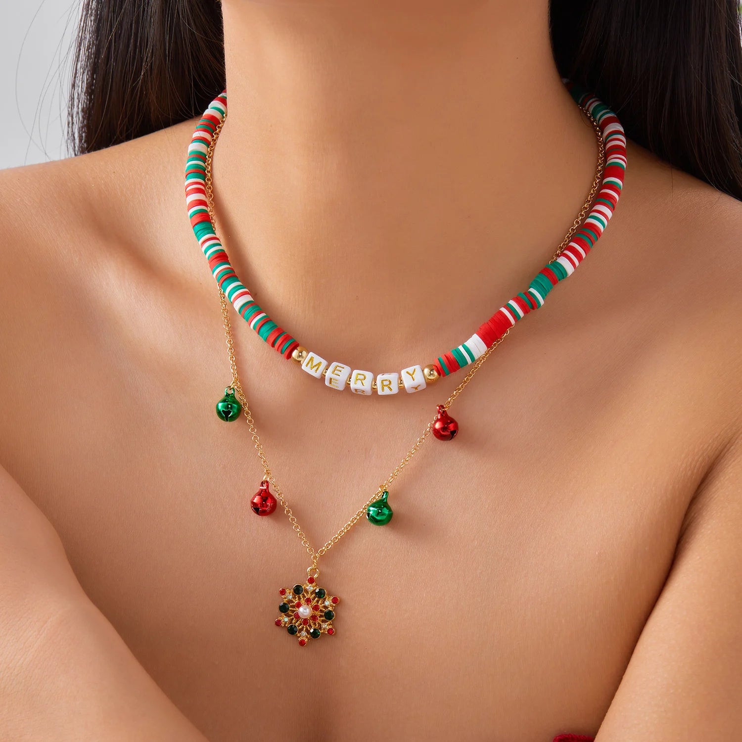 Fashion Christmas Necklaces for Women Santa Claus Xmas Tree Snowflake Elk Snowman Pendant Metal Clavicle Choker Girl Party Gifts