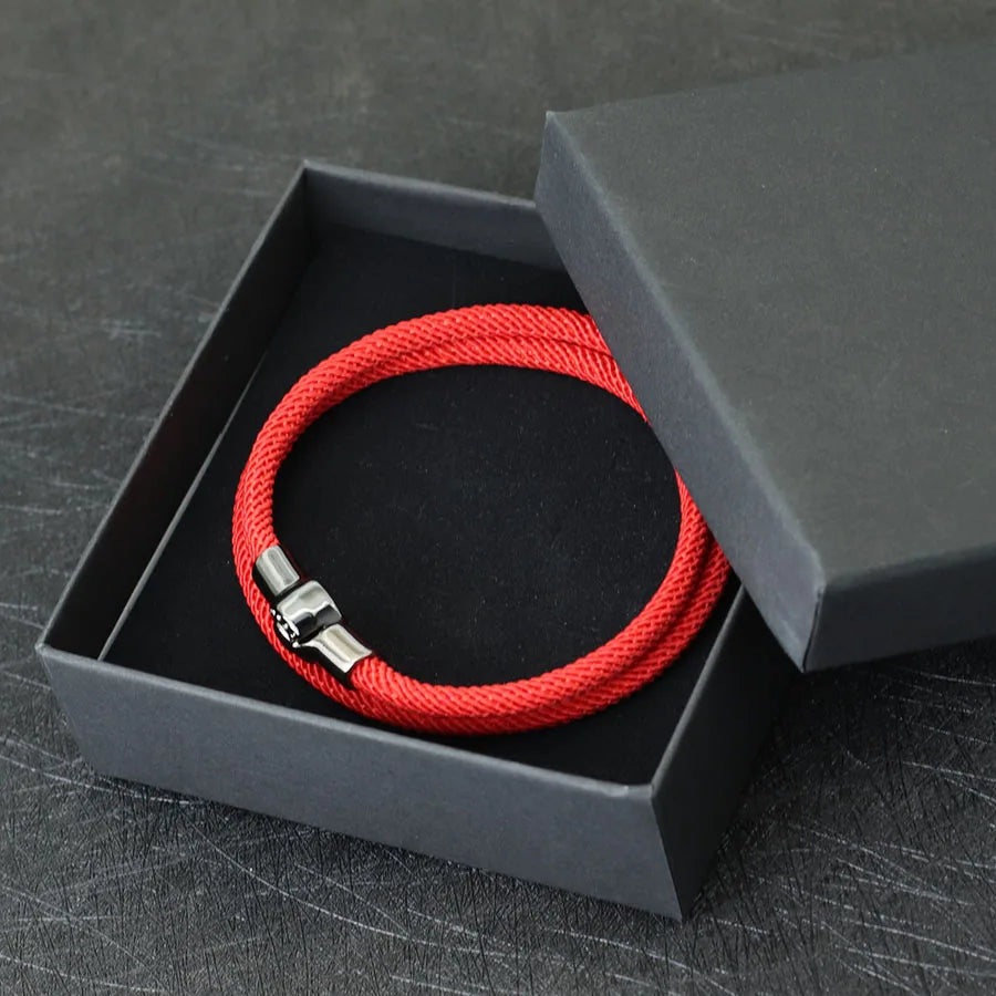 Rope Bracelet with Magnet Buckle