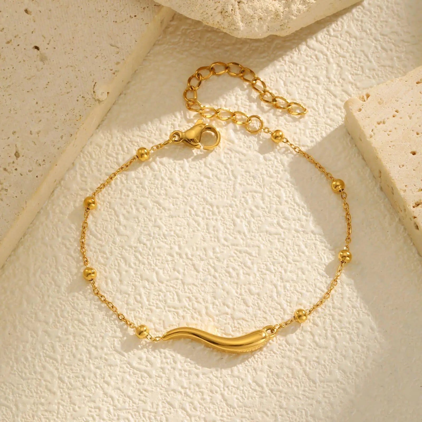 Vnox New Stainless Steel Small Chili Bracelet,Classic Gold Plated Beads Chain Smooth Accessories,Hand Bracelet Jewelry Gifts