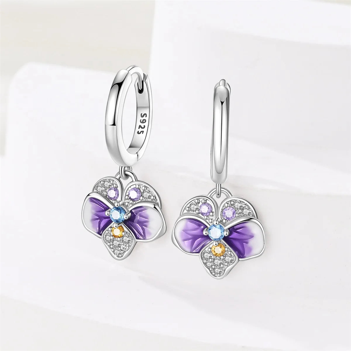 925 Sterling Silver Plants and Insects  Drops Earrings Little Green Leaves and Fireflies Earrings Suitable for Women's Jewelry