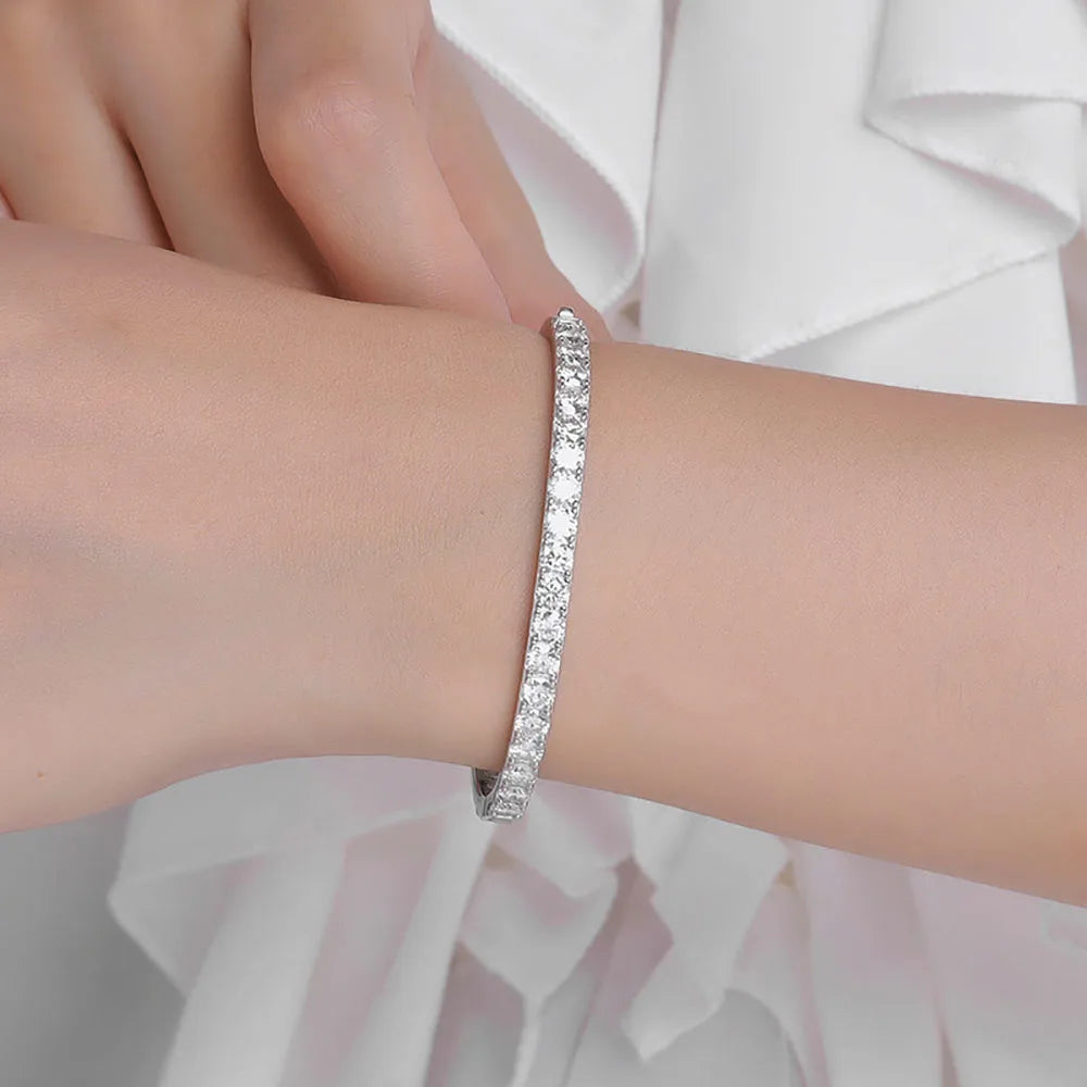 Serenity 4mm D Color Moissanite Bangle For Women S925 Sterling Silver Sparkling Hand Bracelet Plated 18K White Gold Fine Jewelry