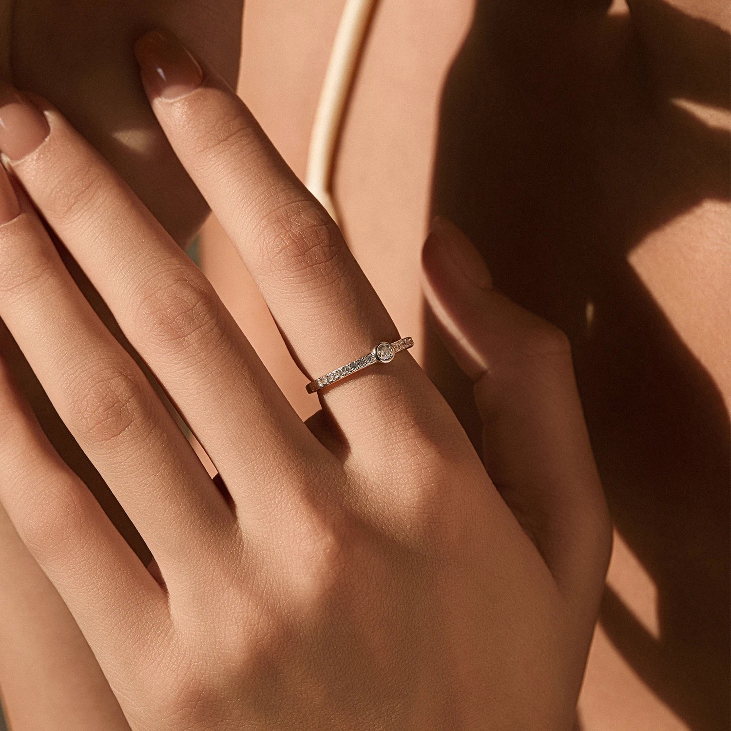 MODIAN 0.1CT D Color Moissanite 925 Sterling Silver Fashion Round Stackable Finger Rings For Women Daily Fine Jewelry ﻿